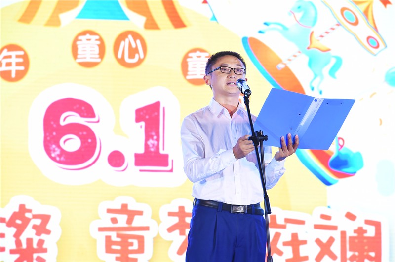 吴志平.jpg