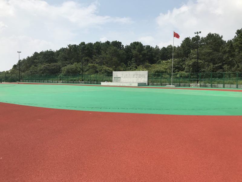 运动场.jpg