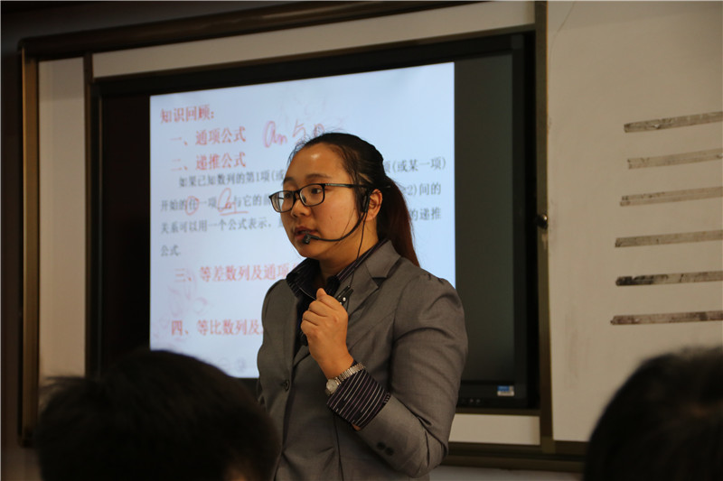 李燕3.JPG