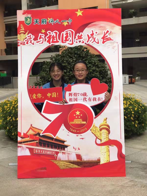 9.27诗歌朗诵比赛IMG_2780.JPG